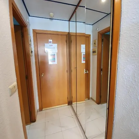 Estudio Inter2 En Playa 300m! Апартаменты Салоу